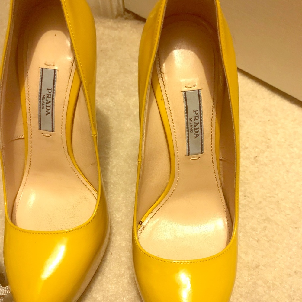 Very comfortable gorgeous I heels